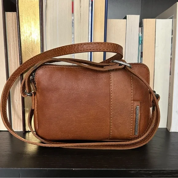 Spikes & Sparrow- Elegant Mini Tan Leather Crossbody/Travel Bag - Picture 1 of 14